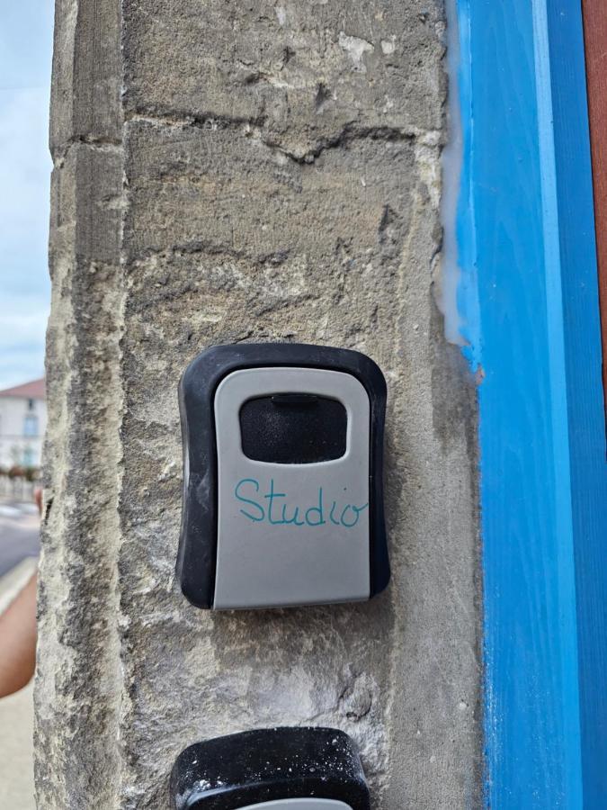 Studio Fains-Les-Sources Buitenkant foto